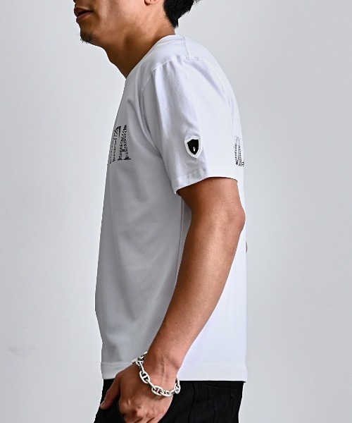 VIOLA(ヴィオラ)の「『VIOLA rumore/ヴィオラ ルモーレ』PRINT ZIP UP(Tシャツ/カットソー・メンズ・ブラック/ボルドー/ホワイト・L/XL/M)」の4枚目の写真