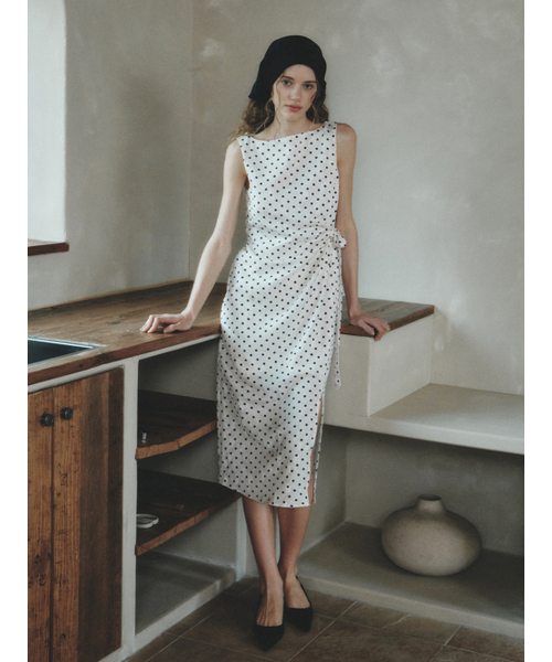 LENINA(レニーナ)の「BONITA dot long sleeveless dress_IVORY(ワンピース・レディース・アイボリー・SMALL/MEDIUM)」の1枚目の写真