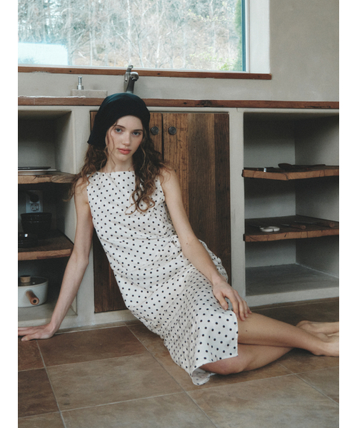 LENINA(レニーナ)の「BONITA dot long sleeveless dress_IVORY(ワンピース・レディース・アイボリー・SMALL/MEDIUM)」の5枚目の写真