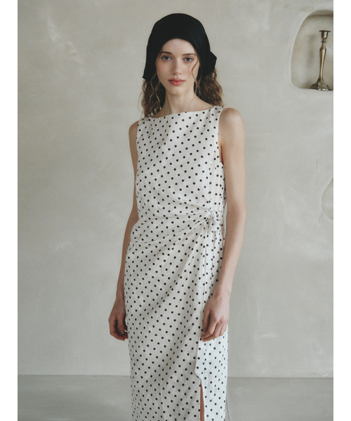 LENINA(レニーナ)の「BONITA dot long sleeveless dress_IVORY(ワンピース・レディース・アイボリー・SMALL/MEDIUM)」の2枚目の写真