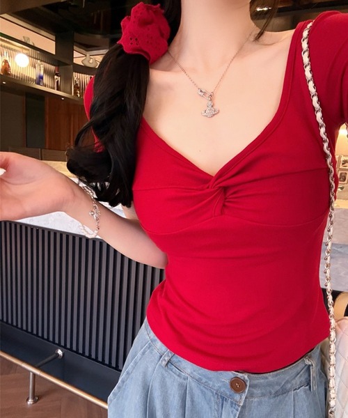 LAFFMO(ラフモ)の「パット付きフロントギャザー半袖カットソー(Tシャツ/カットソー・レディース・ブラック/レッド/ホワイト/グレー・F)」の16枚目の写真
