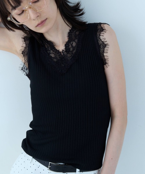 flaeu(フラユ)の「Lace Rib Sleeveless Top(タンクトップ・レディース・ホワイト/ブラック・FREE)」の1枚目の写真