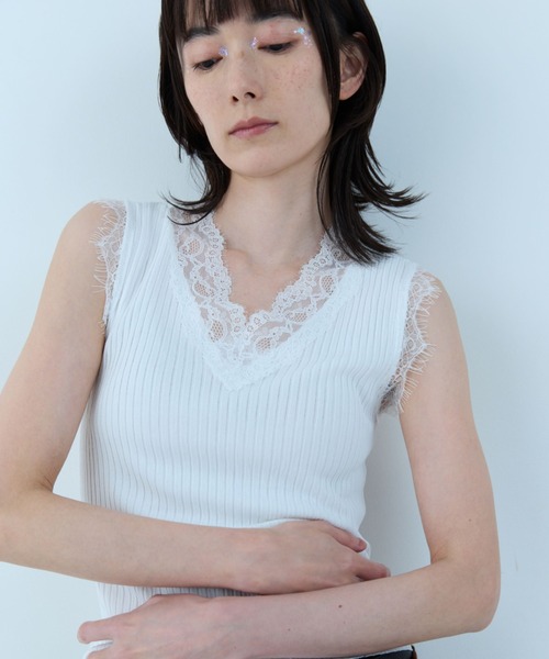 flaeu(フラユ)の「Lace Rib Sleeveless Top(タンクトップ・レディース・ホワイト/ブラック・FREE)」の12枚目の写真