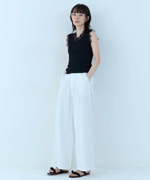 flaeu(フラユ)の「Lace Rib Sleeveless Top(タンクトップ・レディース・ホワイト/ブラック・FREE)」の4枚目の写真