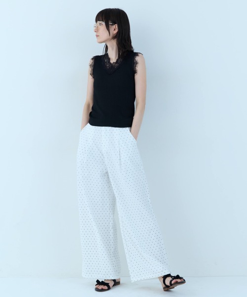 flaeu(フラユ)の「Lace Rib Sleeveless Top(タンクトップ・レディース・ホワイト/ブラック・FREE)」の5枚目の写真