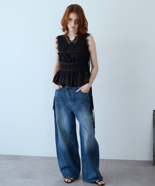flaeu(フラユ)の「Lace Rib Sleeveless Top(タンクトップ・レディース・ホワイト/ブラック・FREE)」の11枚目の写真