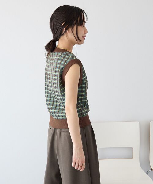 CRAFT STANDARD BOUTIQUE(クラフトスタンダードブティック)の「リンクスチェックニットベスト(ベスト・レディース・ライトグレー/ブルー/パープル・FREE)」の17枚目の写真