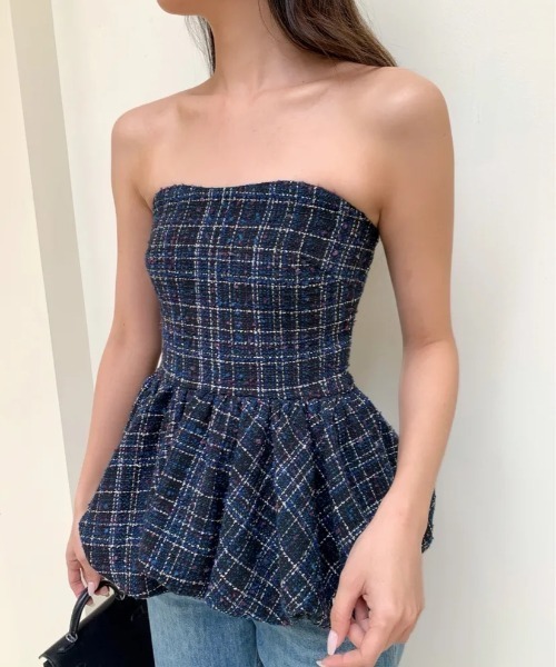 BIRTHDAY BASH(バースデイバッシュ)の「TWEED HEMBALLOON PEPLUM TOPS(ツイードヘムバルーンぺプラムトップス)(その他トップス・レディース・ネイビー/レッド・MEDIUM/SMALL)」の10枚目の写真