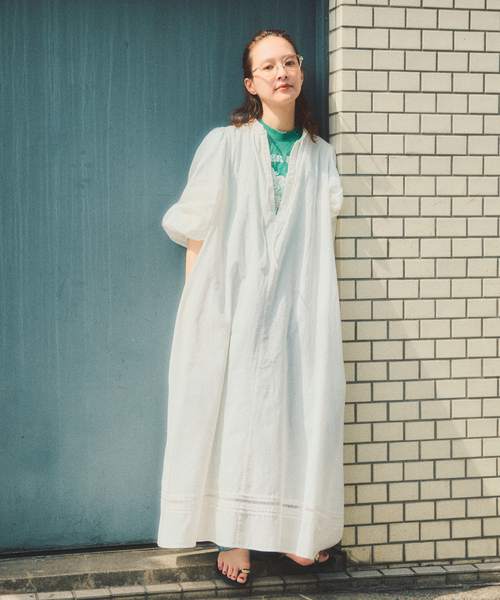 Spick & Span(スピックアンドスパン)の「a&m リネンブレンドハシゴレースワンピース(ワンピース・レディース・ブラック/ホワイト・36/38)」の8枚目の写真