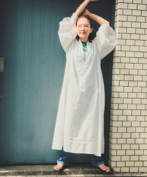 Spick & Span(スピックアンドスパン)の「a&m リネンブレンドハシゴレースワンピース(ワンピース・レディース・ブラック/ホワイト・36/38)」の9枚目の写真