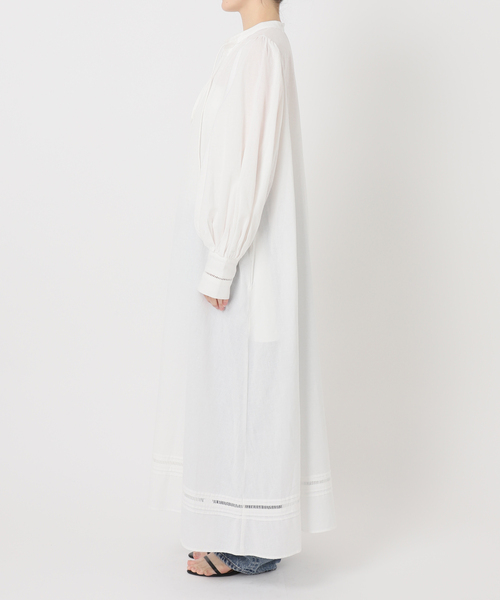 Spick & Span(スピックアンドスパン)の「a&m リネンブレンドハシゴレースワンピース(ワンピース・レディース・ブラック/ホワイト・36/38)」の11枚目の写真