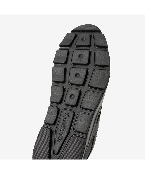 Reebok(リーボック)の「ランブル 2.0 / RAMBLE 2.0 SA(スニーカー・メンズ・ホワイト×ブラック/ブラック・30.0cm/29.0cm/28.5cm/27.5cm/27.0cm/26.5cm/26.0cm/25.5cm/25.0cm/24.0cm/24.5cm/23.5cm/23.0cm/22.5cm/28.0cm)」の7枚目の写真