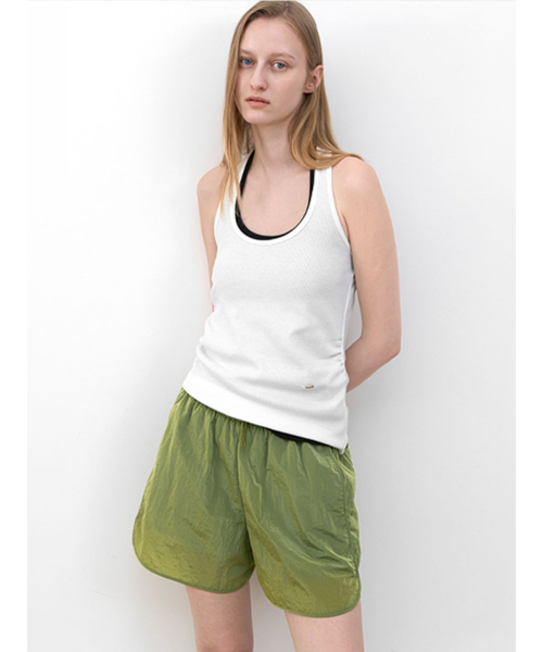ATELIER NAIN（アトリエナイン）の「YU NYLON DOLPHIN SHORT PANTS (PT-5781)（その他パンツ・レディース・パープル/オリーブ・MEDIUM/SMALL）」の4枚目の写真