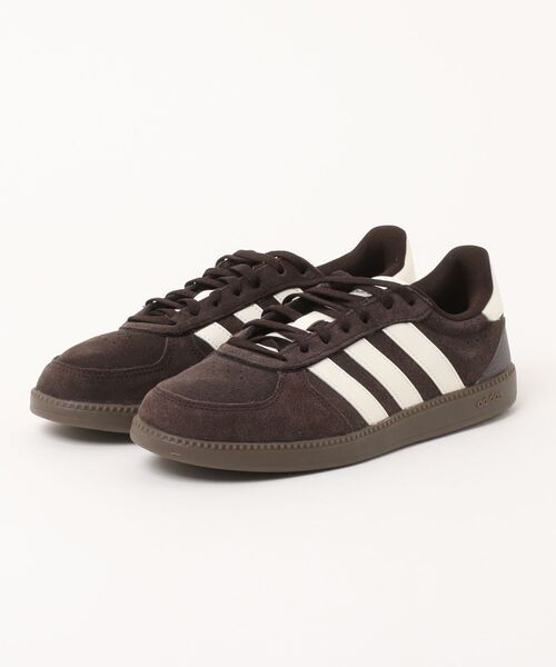 adidas(アディダス)の「adidas アディダス BREAKNET SLEEK SUEDE レディーススニーカー ロープロファイル(ブレイクネットスリークスエード) KK2224 オーロラコーヒー/オフホワイト/ガム(スニーカー・レディース・ブラウン・24.0cm/23.5cm/23.0cm/22.5cm/25.0cm/24.5cm)」の1枚目の写真
