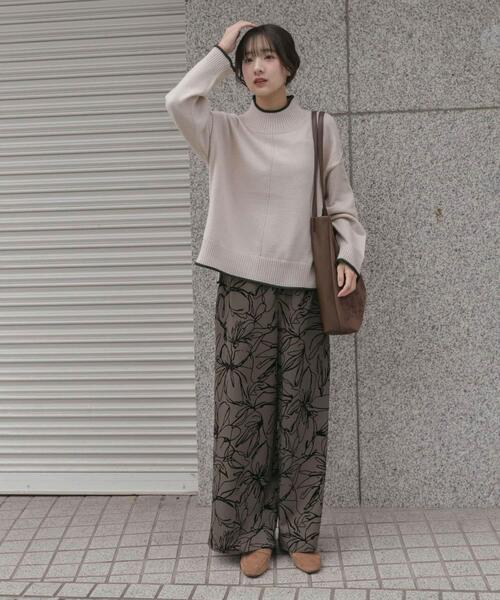 ITEMS URBANRESEARCH(アイテムズ アーバンリサーチ)の「『洗濯可』ハイショクハイネックニット(ニット/セーター・レディース・ネイビー/オフホワイト/グレー/ライトグレー・FREE)」の9枚目の写真