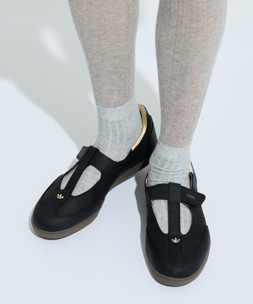 adidas(アディダス)の「サンバ ジェーン / Samba Jane シューズ / メリージェーンシューズ / アディダスオリジナルス adidas Originals(スニーカー・レディース・ブラック・28.0cm/25.0cm/24.5cm/22.0cm/22.5cm/23.0cm/24.0cm/23.5cm/27.5cm/27.0cm/25.5cm/26.0cm/26.5cm)」の3枚目の写真