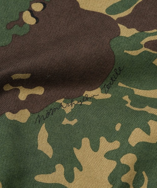 NOMA t.d.(ノーマティーディー)の「Camo Flower Hoody(パーカー・メンズ・オリーブ・3/4)」の5枚目の写真