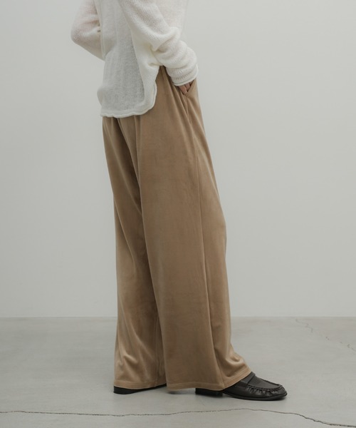 select MOCA(セレクトモカ)の「ストレッチベロアイージーパンツ(その他パンツ・レディース・キャメル/ベージュ/ブラック/ブラウン・LARGE/MEDIUM/SMALL)」の8枚目の写真