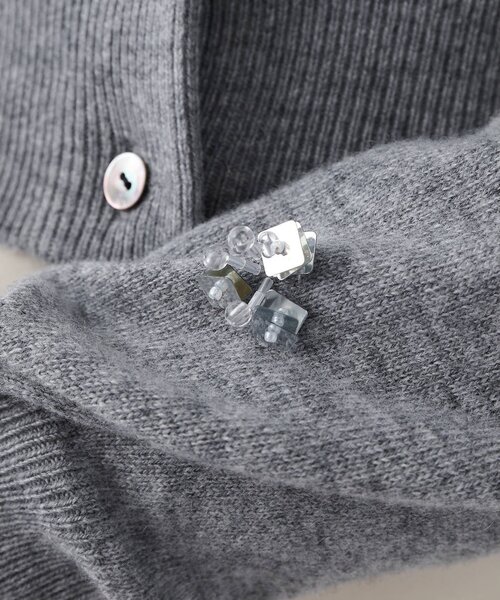 Whim Gazette(ウィムガゼット)の「ビーズ刺繍ニットカーディガン(カーディガン/ボレロ・レディース・ミント/グレー・FREE)」の4枚目の写真