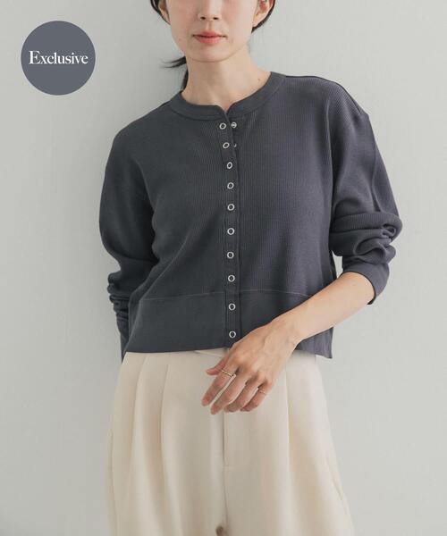 HANES(ヘインズ)の「『別注』HANES×DOORS ワッフルコンパクトカーディガン(カーディガン/ボレロ・レディース・グレー/オフホワイト/ネイビー・FREE)」の3枚目の写真