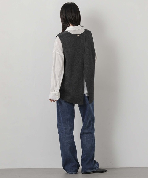 Gready Brilliant（グレディブリリアン）の「レイヤードＶネックベスト（ニット/セーター・レディース・チャコールグレー/トップグレー・FREE）」の20枚目の写真