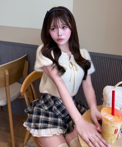 one after another NICE CLAUP(ワンアフターアナザーナイスクラップ)の「【SMサイズ展開】バックレースアップ/サイド釦レイヤードスカパン(スカート・レディース・ブラック/ネイビー系/ベージュ・MEDIUM/SMALL)」の6枚目の写真