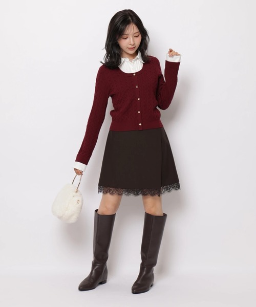 Apuweiser-riche(アプワイザーリッシェ)の「シャツドッキングUネックニット(ニット/セーター・レディース・ネイビー/ボルドー/ブラック系その他/グレイッシュベージュ・2)」の21枚目の写真