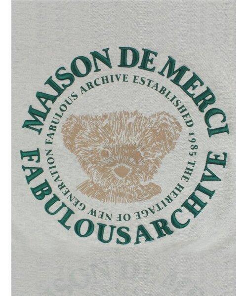 FABULOUS ARCHIVE（ファビュラスアーカイブ）の「[起毛選択]ウィメンズ クロップ ベアフレンズ エンボス刺繍 スウェット オートミール(FCB3TS355W)（スウェット・レディース・オートミール・MEDIUM/LARGE/M/L）」の4枚目の写真