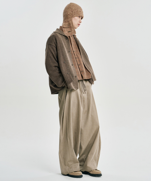 AJOBYAJO（アジョバイアジョ）の「Double Layered Turtleneck Cardigan [BROWN]（カーディガン/ボレロ・レディース・その他・MEDIUM/LARGE）」の11枚目の写真