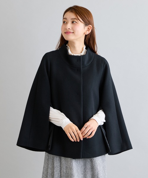 Rose Tiara(ローズティアラ)の「【2WAY】ケープ風ショートコート(その他アウター・レディース・ブルー/ブラック/オフホワイト・46/42/38)」の14枚目の写真