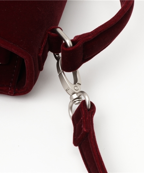 MOUSSY（マウジー）の「VELOUR HAND BAG（ショルダーバッグ・レディース・ブラック/ボルドー/ブラウン・FREE）」の9枚目の写真