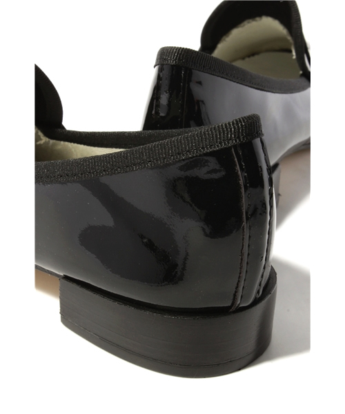 Ray BEAMS(レイビームス)の「repetto / "マイケル" VERNIS(その他シューズ・レディース・ブラック・36/37/38/39/39.5/40)」の8枚目の写真