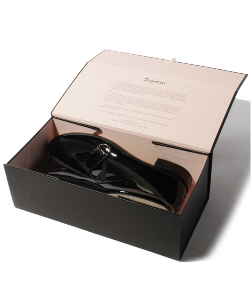 Ray BEAMS(レイビームス)の「repetto / "マイケル" VERNIS(その他シューズ・レディース・ブラック・36/37/38/39/39.5/40)」の9枚目の写真