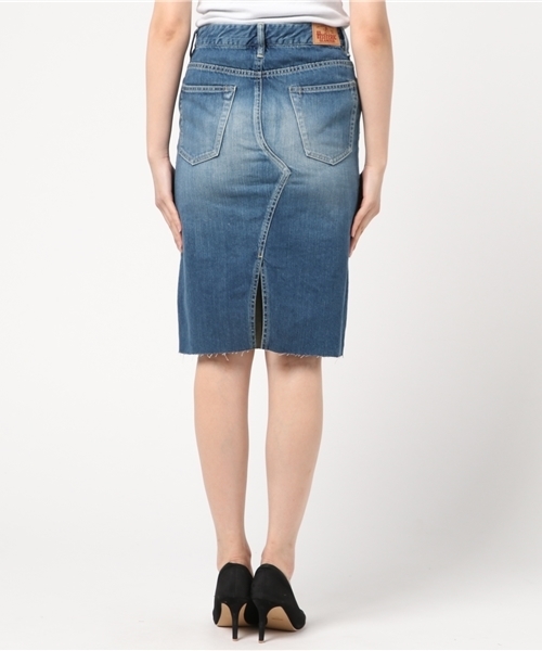 HYSTERIC GLAMOUR(ヒステリックグラマー)の「ZSR加工デニム タイトミディSK(スカート・レディース・インディゴブルー・27inch/25inch/24inch/26inch)」の4枚目の写真