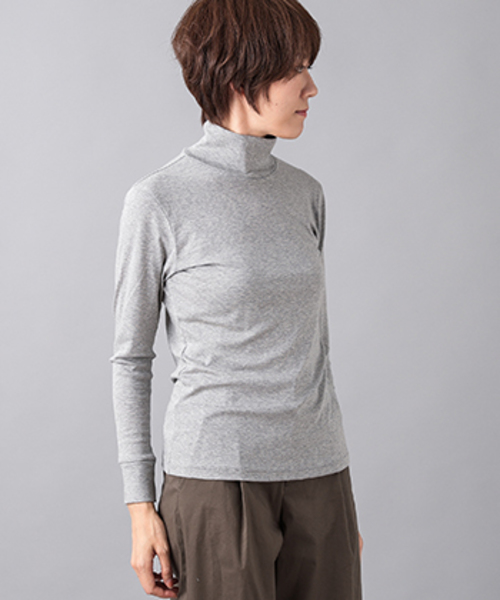 RIVE DROITE（リヴドロワ）の「ソフトフライスタートルネックカットソー（Tシャツ/カットソー・レディース・ライトグレー/その他14・FREE）」の2枚目の写真