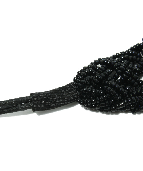 ROSE BUD（ローズバッド）の「(LL ACCESSORIES)3YJ009 BEADS HAIR BAND（ヘアバンド・レディース・ブラック/グレー/マルチ・ONE SIZE）」の5枚目の写真