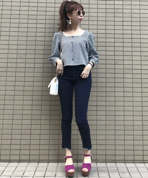 archives（アルシーヴ）の「クロスサンダル（サンダル・レディース・ブラック/ベージュ/ピンク系その他・MEDIUM/LARGE）」の12枚目の写真