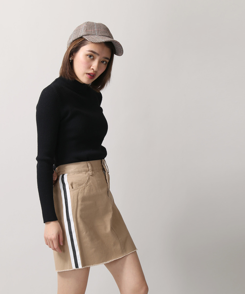 WEGO(ウィゴー)の「WEGO/サイドラインチノタイトミニスカート(スカート・レディース・ベージュ・FREE)」の6枚目の写真