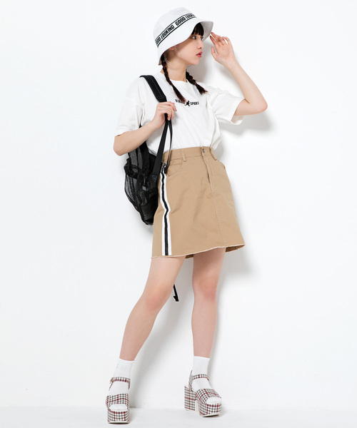 WEGO(ウィゴー)の「WEGO/サイドラインチノタイトミニスカート(スカート・レディース・ベージュ・FREE)」の10枚目の写真