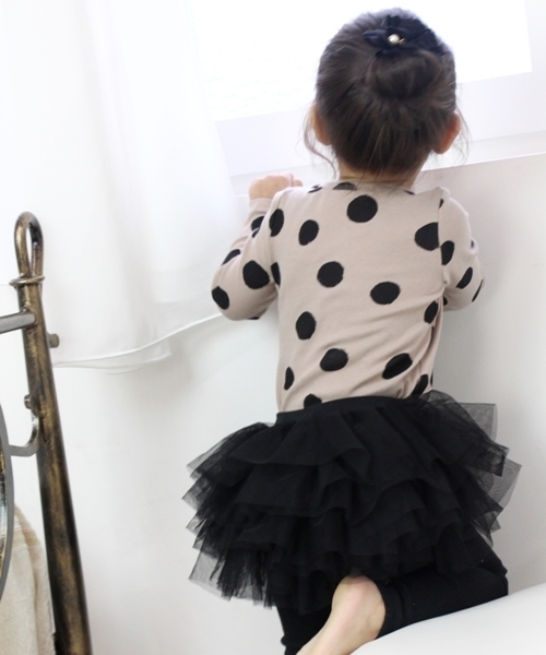 Rora（ローラ）の「ルリ チュチュ 黒 スカッツ（スカート・キッズ・ブラック/ネイビー・100cm/110cm/120cm/130cm/90cm/90㎝/140cm）」の12枚目の写真