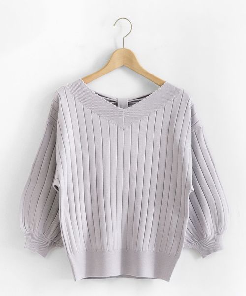 MAJESTIC LEGON（マジェスティックレゴン）の「後ろリボンVネックニット（ニット/セーター・レディース・ネイビー/ピンク/アイボリー/ラベンダー・MEDIUM）」の17枚目の写真