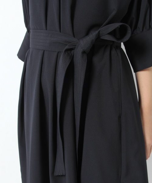 laboratory work（ラボラトリーワーク）の「ケープラグランスリーブワンピース（ワンピース・レディース・グレー/ベージュ/ネイビー・MEDIUM）」の10枚目の写真