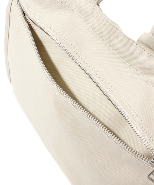 PORTER（ポーター）の「PORTER GIRL NAKED TOTE BAG LARGE <B印 YOSHIDA SELECT>（トートバッグ・メンズ・ベージュ/レッド/ネイビー・ONE SIZE）」の8枚目の写真