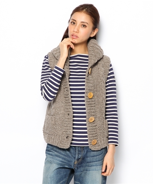 SHIPS for women(シップスフォーウィメン)の「liflattie:ペルー ケーブル ベスト(ベスト・レディース・ライトグレー/ブラウン/レッド・ONE SIZE)」の7枚目の写真