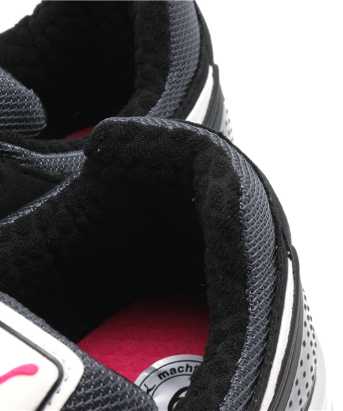 PUMA（プーマ）の「プーマ トライノミック XT2 PLUS OG (UNISEX)（スニーカー・メンズ・ブルー/グレー/レッド・26.5cm/23.5cm/25cm/27cm/23cm/27.5cm/28cm/24.5cm/31cm/29cm/28.5cm/22.5cm/30cm/24cm/25.5cm/26cm）」の6枚目の写真