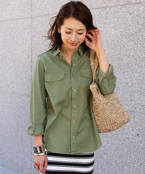 BEAUTY&YOUTH UNITED ARROWS(ビューティーアンドユースユナイテッドアローズ)の「BYBC ∵ツイルダイミリタリーシャツ ◆(シャツ/ブラウス・レディース・オフホワイト/ベージュ/オリーブ・FREE)」の16枚目の写真