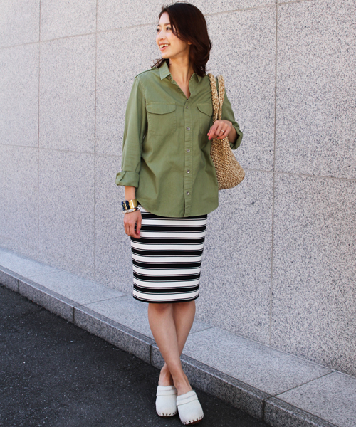 BEAUTY&YOUTH UNITED ARROWS(ビューティーアンドユースユナイテッドアローズ)の「BYBC ∵ツイルダイミリタリーシャツ ◆(シャツ/ブラウス・レディース・オフホワイト/ベージュ/オリーブ・FREE)」の10枚目の写真