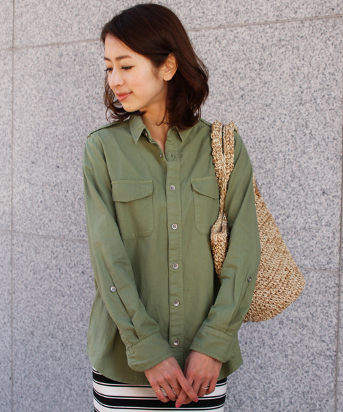 BEAUTY&YOUTH UNITED ARROWS(ビューティーアンドユースユナイテッドアローズ)の「BYBC ∵ツイルダイミリタリーシャツ ◆(シャツ/ブラウス・レディース・オフホワイト/ベージュ/オリーブ・FREE)」の11枚目の写真