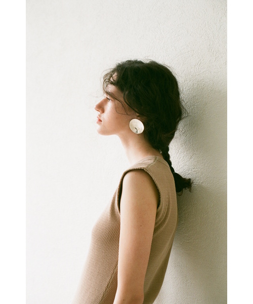 CLANE(クラネ)の「NO SLEEVE THERMAL TOPS(Tシャツ/カットソー・レディース・ホワイト/ブラック/ベージュ・1/2)」の3枚目の写真