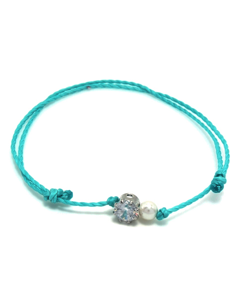 B:MING by BEAMS(ビーミングバイビームス)の「<InRed 6月号掲載>arling / ジルコニアコードブレスレッド(ブレスレット・レディース・ピンク/レッド系その他/イエロー/グリーン系その他/ライトブルー/ブルー・ONE SIZE)」の1枚目の写真